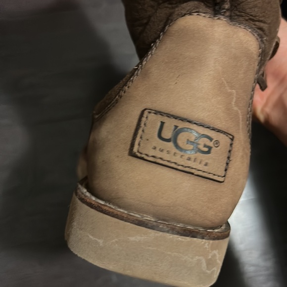 UGG boots - Picture 3 of 3